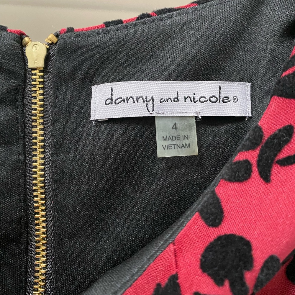 Danny & Nicole a line holiday dress, size 4 - Picture 2 of 4